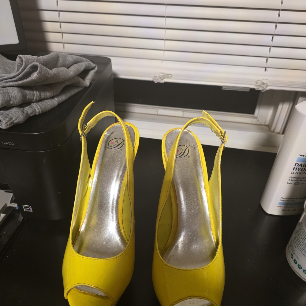 Yellow Peep-Toe Slingback Heels